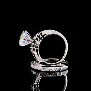 Elegante Anillo de Lujo para Mujer con Diamante Cultivado en Laboratorio Certificado por IGI de Corte Redondo de 2.50 ct, Color E, Oro Blanco de 18 Quilates, Joyería Fina - Product Image 6