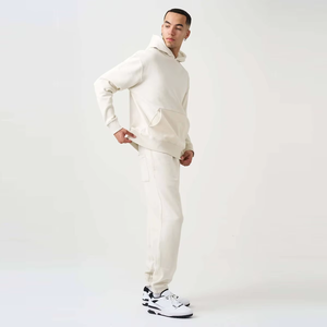 Conjunto Deportivo Personalizado para Hombre, Talla Grande, Transpirable, de Alta Calidad, Sudadera con Capucha Unisex Extra Grande con Cordón Ajustable y Pantalones Deportivos - Product Image 3