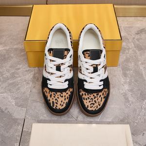 Chaussures plates rétro confortables pour femmes, imprimé léopard, de créateur, pour l'automne, vente en gros, haute qualité, pour l'extérieur - Product Image 2