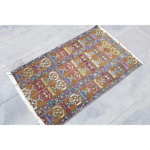 Petit tapis turc de 2,1 x 3,3 pieds, tapis vintage à fleurs marron - Product Image 3