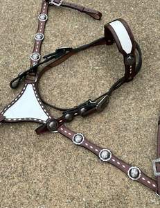 Ensemble de têtière et de collier de poitrine en cuir de crocodile robuste pour l'équitation du fournisseur indien - Product Image 6