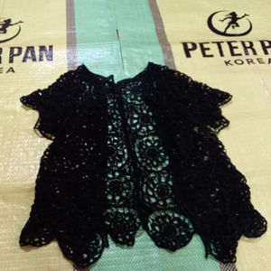 Ropa Usada: Moda Femenina (malla) Tejido - Cárdigan y Camisetas - Product Image 1