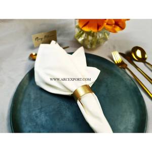 ซื้อแหวนรองผ้าเช็ดปากโลหะสีทอง Royal Design สำหรับงานปาร์ตี้และใช้ในบ้าน ผลิตภัณฑ์ทำมือ ราคาขายส่งจากอินเดีย - Product Image 1
