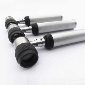 <span class=keywords><strong>Diagnostic</strong></span> Mini Poignée <span class=keywords><strong>Dermatoscope</strong></span> Portable 10x Avec Échelle Microscope Traditionnel Lumière Blanche Mini Machine D'analyze De La Peau - Product Image 3