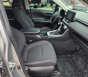 2020 T o t a R A V 4 LE - Product Image 6