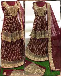 Elegante Lehenga nupcial paquistaní hecho a mano con Nakshi Dabka trabajo bordado pesado vestido de novia mejor precio al por mayor - Product Image 5