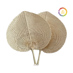 Éventail en bambou 100% fait main, artisanat traditionnel, portable, thème féerique, cadeau idéal de Ho Chi Minh City 99 Gold Data - Product Image 4