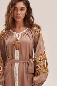 2024 meilleure vente femmes vacances plage décontracté été Chic robe innovante ukrainienne broder Resort porter Relax Fit Maxi robe - Product Image 5