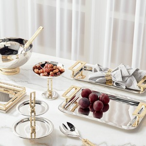 Bandejas para servir artesanales de Metal de lujo modernas personalizadas de primera calidad Opciones de color decorativas multifuncionales para bodas y Ramadán - Product Image 4