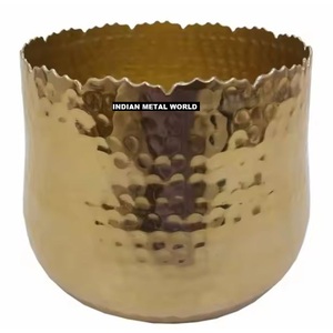 Bol de restauration en chocolat doré moderne avec support en métal poli martelé - Product Image 2