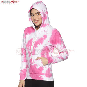 Sudadera con capucha transpirable elegante para mujer con estampado Tie Dye y ajuste deportivo para el rendimiento diario Sudadera con capucha con estampado Tie Dye - Product Image 2
