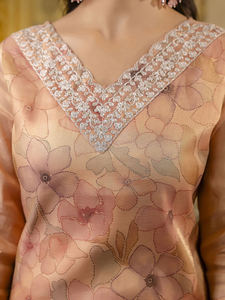 ชุดคุर्ตาผ้าไหมผสมปักลายสำหรับผู้หญิง - Product Image 3