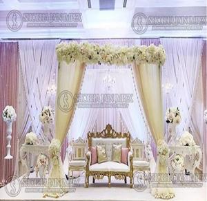 Tabourets en bois traditionnels pour décorations de mariage - Product Image 2