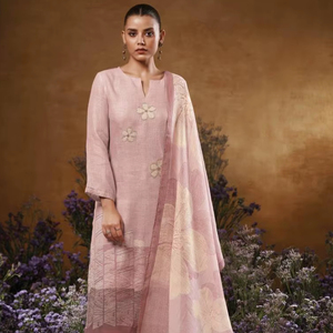 Collection de costumes Salwar imprimés en coton et lin de qualité supérieure catalogue complet disponible au tarif de gros vêtements indiens et pakistanais - Product Image 1