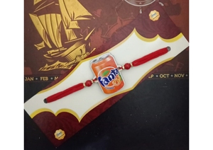 Rakhi de silicona bonita de calidad asegurada para hermanos personajes de dibujos animados de Amboz con bandas seguras disponibles al mejor precio - Product Image 2