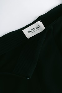 กางเกงและกางเกงขายาวผู้หญิงผ้า60% อะซิเตท40% ผ้าโพลีเอสเตอร์สีดำสง่างามมีกระเป๋าในสต็อก - Product Image 4