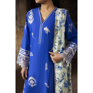Ensemble de costume 3 pièces brodé pour femme en tissu lawn avec dupatta imprimé à motifs et bordure de pantalon brodée DN-62023 - Product Image 2
