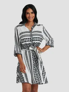 ชุดเดรสกิโมโนคอวีชิ้นเดียวสำหรับผู้หญิงใส่ในวันหยุดพักผ่อนที่มีสไตล์เนื้อผ้าและเข็มขัดผ้าทอตัววีได้อย่างง่ายดายสำหรับฤดูร้อน - Product Image 4