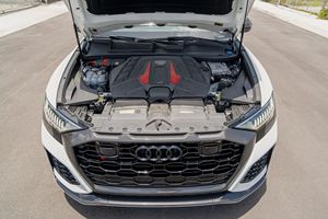 2023 RS Q8 V8 biturbo de 591 hp, altamente equipado, tracción total, algunas modificaciones - Product Image 6