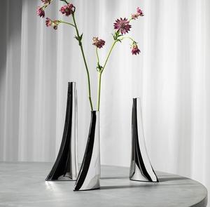 Vase à fleurs en aluminium de luxe conçu pour les décorations de mariage élégantes et les réunions de famille exclusives à la maison - Product Image 4