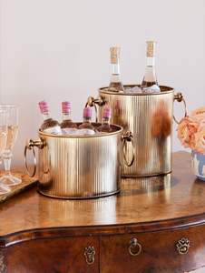 Seau à glace décoratif en laiton à finition antique pour restaurant ou arrangement de service de boisson de fête - Product Image 4