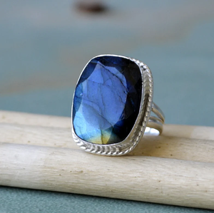Bleu profond feu Labradorite 925 en argent Sterling fait à la main déclaration Artisan anneau HipHop Style chrétien mode cadeau - Product Image 1