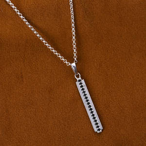 Compre Collares con Colgantes de Plata de Ley 925 para Hombres y Niños, Forma Geométrica, Chapado en Rodio, Diamante de Corte Princesa, Circonita, Material de Oro Rosa - Product Image 2