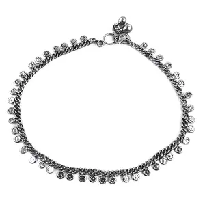 Bracelet de cheville fin en argent pour femme avec pendentif - Product Image 1