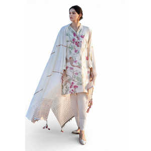 Conjunto de Traje Jacquard de 3 Piezas para Mujer con Dupatta MJ-52019 - Product Image 1