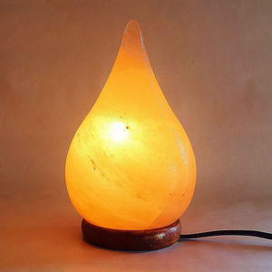 Lampe au sel de l'Himalaya directe d'usine en forme de goutte sculptée sur des matériaux organiques paquet complet avec cordon électrique et ampoule - Product Image 1
