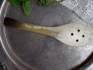 ช้อนเขาธรรมชาติที่มีด้ามจับสั้นสำหรับแจกของรางวัล - Product Image 2