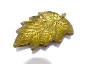 Plateaux faits à la main en aluminium de style or pour servir des aliments dans la cuisine de l'hôtel et du restaurant à la maison. - Product Image 2