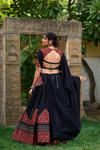 Nouveau dernier pur coton uni avec imprimé et papier miroir travail Lehenga Choli vêtements de fête - Product Image 3