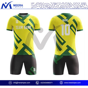 Top Trending Sportswear Uniforme de fútbol Impreso personalizado Nombre y número del jugador 100% Tela de poliéster Bajo MOQ Camiseta de fútbol para hombres - Product Image 3