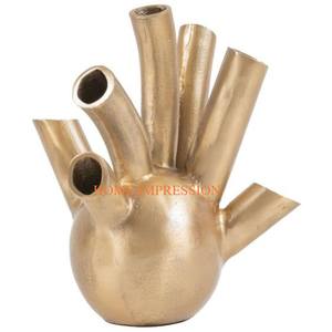 Vases et pots à fleurs en métal plaqué or en laiton massif de la meilleure qualité pour les cadeaux de mariage Vase et pots à fleurs en corne à bas prix - Product Image 1