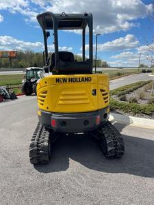 2023 nueva Mini excavadora sobre orugas E30C con excelente bomba de motor de máquina de fuerza caja de cambios garantía de 1 año para trabajos de construcción - Product Image 4