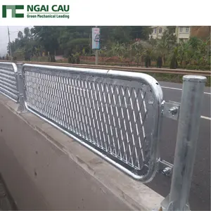 The Strictest Rules in Vietnam Were Obeyed During Production: For Many Applications Cladded Zinc SS400 Steel Fence