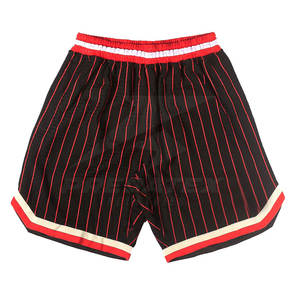 Pantalones cortos de gimnasio de verano para hombre de poliéster 100% de alta calidad, cintura elástica de Color personalizado, patrón sólido, pantalones cortos de malla de uso informal para adultos - Product Image 1