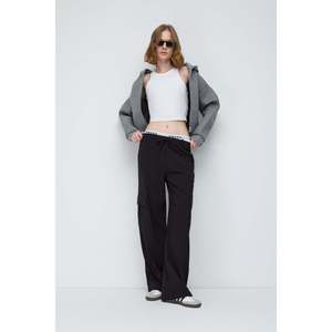 Pantalones de Corte Holgado con Bolsillos de Tela Tejida - Product Image 4