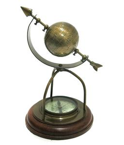 Fournisseurs exclusifs de globe du monde armillaire nautique d'armillaire nautique en métal de laiton avec le support pour la décoration de bureau - Product Image 1