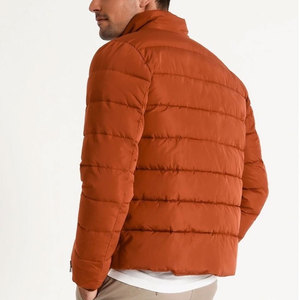 Veste matelassée à capuche personnalisée pour homme, brodée, orange, légère, isolée, imperméable, pour l'extérieur, vente en gros d'usine - Product Image 3