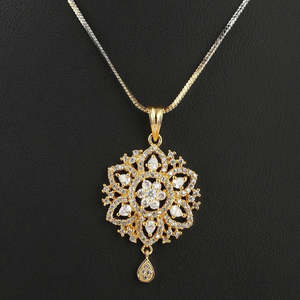 Kundan Jewellery <b>Locket</b> Set - Golden & <b>Silver</b> - Product Image 3