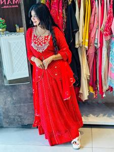 Nuevo Lehenga Choli Dupatta de Diseño Especial para Navratri, en Georgette con Estampado Digital y Encaje Samosa, de Alta Calidad, Secado Rápido, Venta al por Mayor - Product Image 2