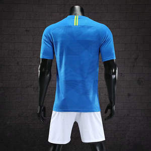 Juego de uniformes de fútbol de alta calidad, kit de fútbol por sublimación completa con diseño personalizado y logotipo, uniformes de ropa de fútbol - Product Image 2