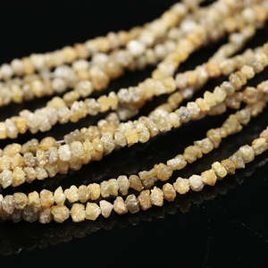Perle de diamant brut jaune 3-4,5 mm, clarté VS2, coupe excellente VVS1, perles naturelles non taillées pour la fabrication de bijoux, certifiées IGI - Product Image 1