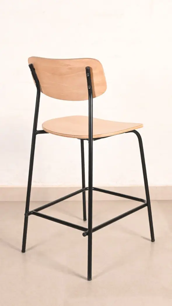 High quality stackable wooden and iron Bar Stools High stool Bar Chair High Chair for home bar restaurant