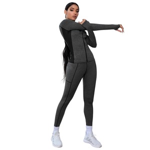 Service OEM Ensembles de vêtements de sport de luxe de haute qualité pour femmes Ensembles de yoga tendance au prix d'usine Vêtements de sport Ensembles de vêtements de sport pour femmes - Product Image 5