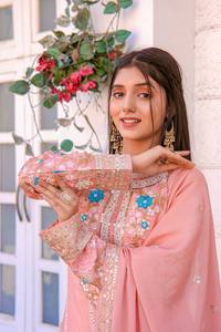 Diseñador de estilo indio pakistaní exclusivo Mono Secuencia de red suave bordado trabajo de piedra Sharara Palazzo traje bodas fiestas - Product Image 2