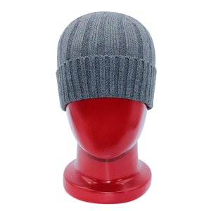 Bonnet en tissu uni en gros, bonnet d'hiver tricoté à revers bicolore, personnalisable avec logo, pour garder au chaud, 2026 - Product Image 6