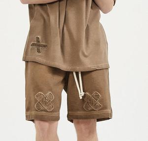 Conjunto de pantalones cortos unisex de gran venta de alta calidad disponible en varios colores conjunto de verano holgado de gran tamaño con etiqueta personalizada - Product Image 4